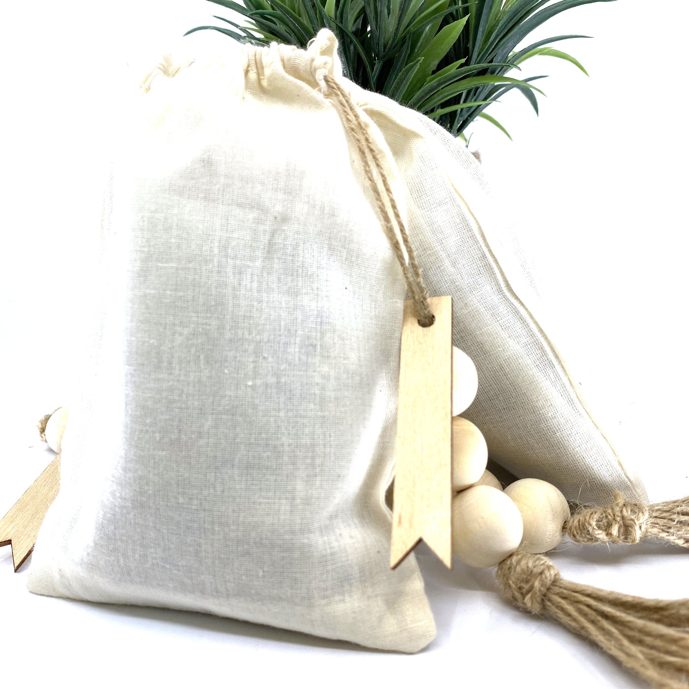 100% Naturally Dried Lavender Flowers, Jute & Wooden Beaded Drawstring Sack, 1/2 Oz